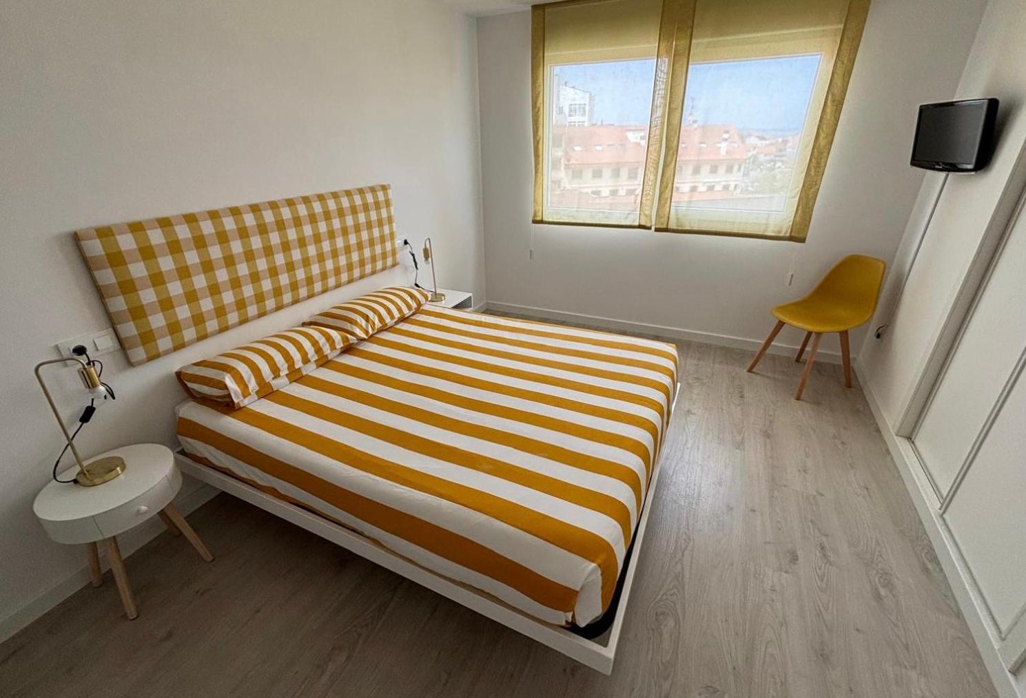 Apartamento Pisos Viajer@S O Grove Exterior foto